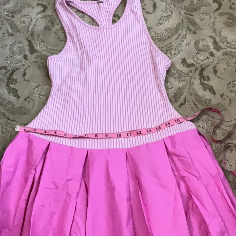 Pink racerback tank maxi Dress - Picture 6 of 9